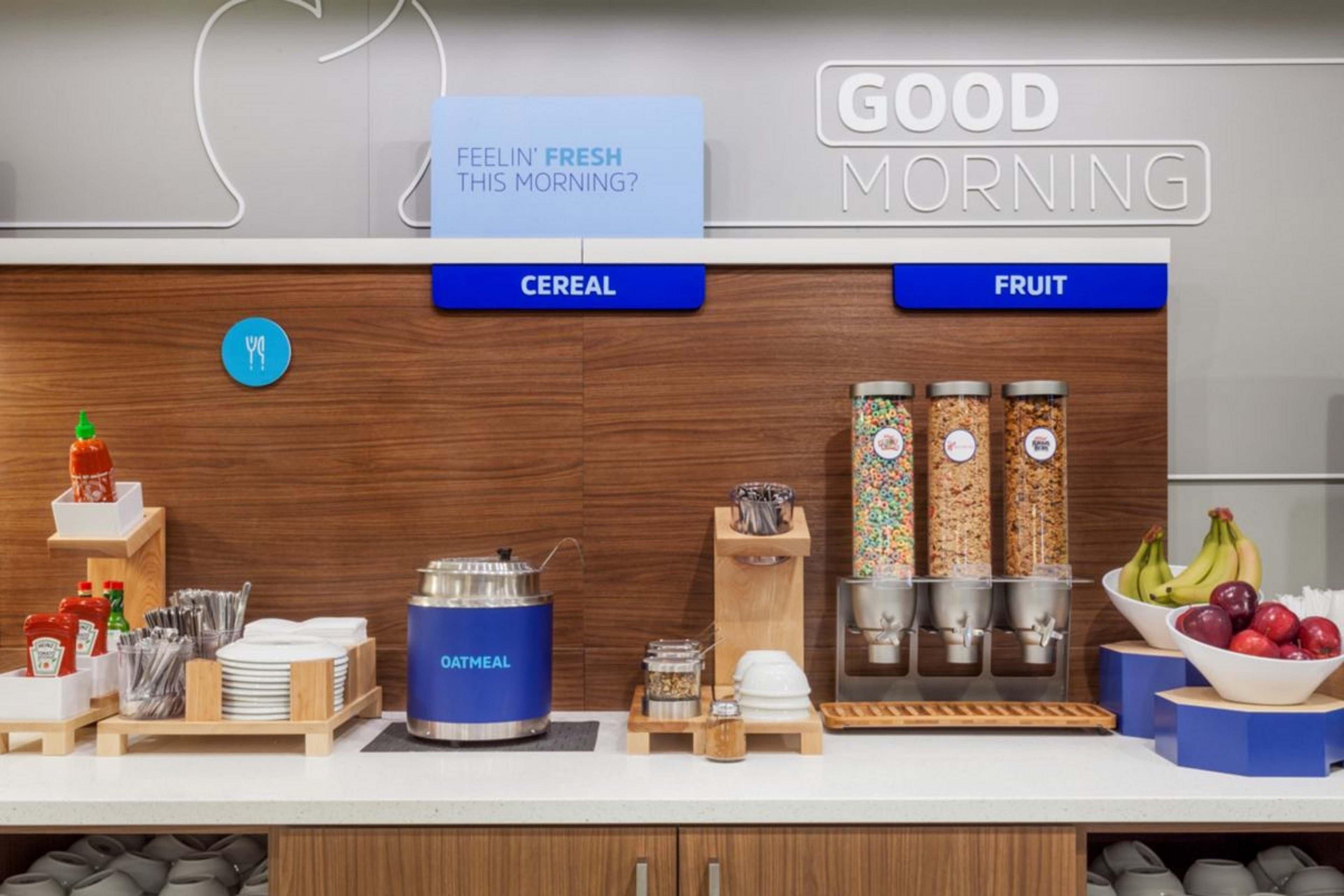 Holiday Inn Express Hotel & Suites Emporia By Ihg Екстериор снимка